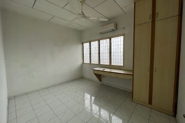 Taman Connaught (Sri Cendekia)