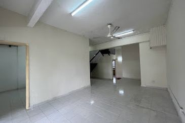 Taman Connaught (Sri Cendekia)