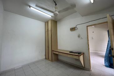 Taman Connaught (Sri Cendekia)