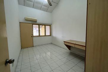 Taman Connaught (Sri Cendekia)