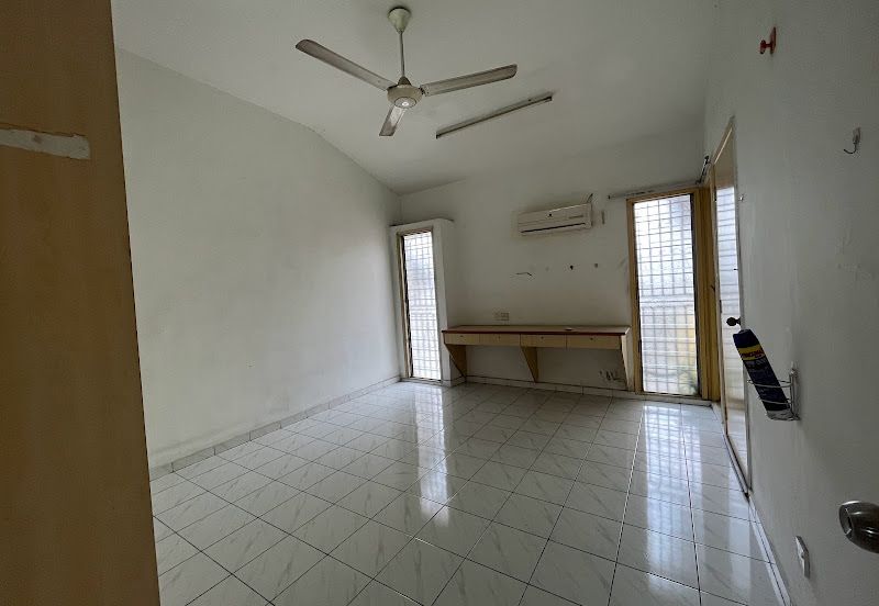 Taman Connaught (Sri Cendekia)