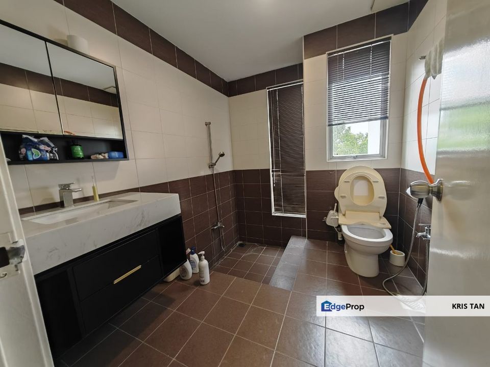 Taman Oasis, 2.5 Sty Superlink[22x70]Renovated, Selangor, Cheras South