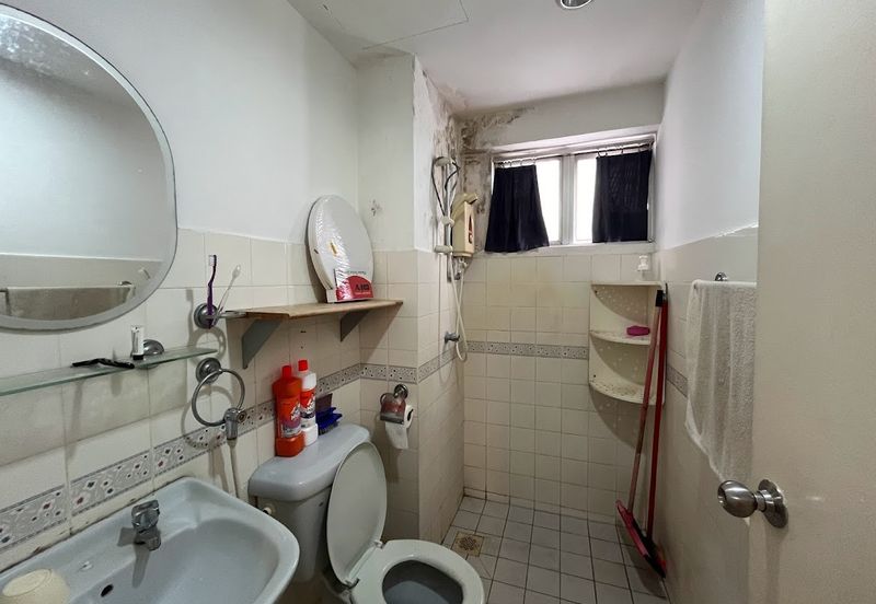 Awana Puri Condominiums