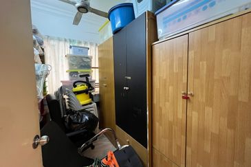 Awana Puri Condominiums