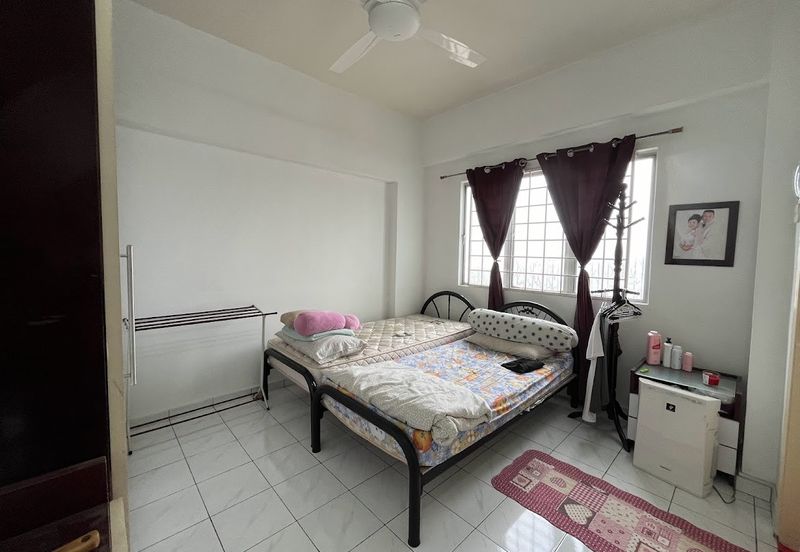 Awana Puri Condominiums