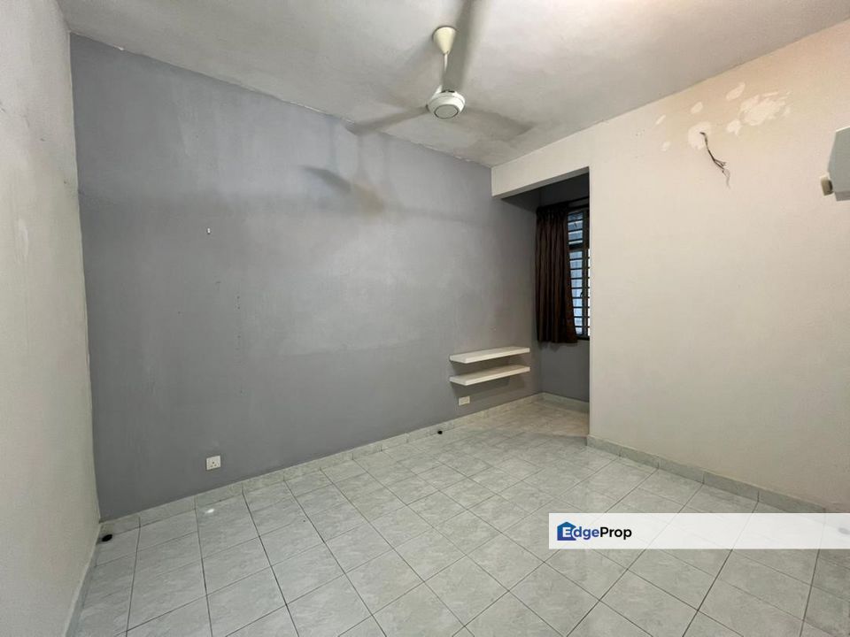 Taman Lagenda Mas, G Floor Townhouse,1065 sf, Freehold, Renovated, Selangor, Batu 9th Cheras