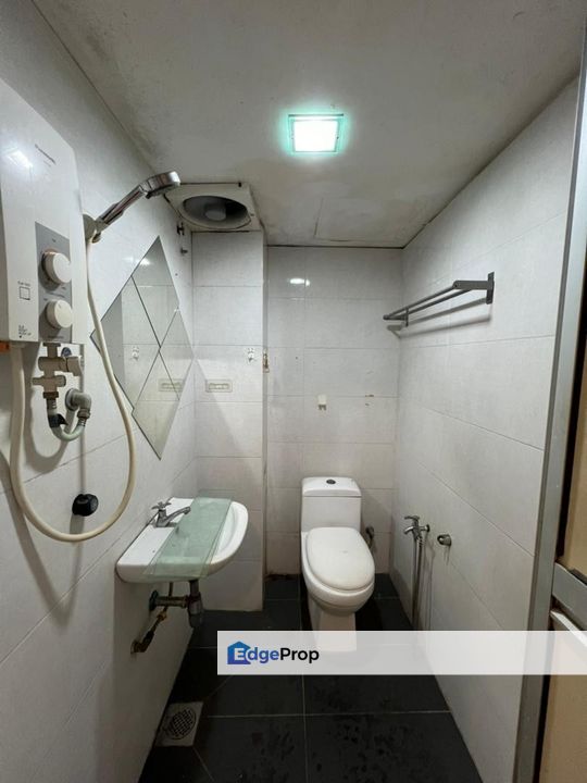 Taman Lagenda Mas, G Floor Townhouse,1065 sf, Freehold, Renovated, Selangor, Batu 9th Cheras