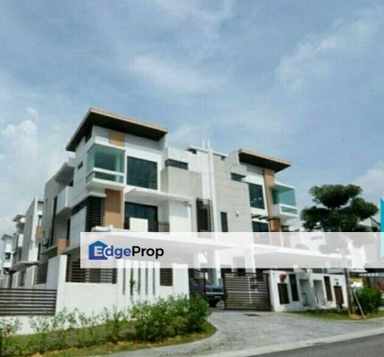 Taman Sunville,Freehold 3 Sty Semi D,with Private lift,G & Guarded, Selangor, Kajang