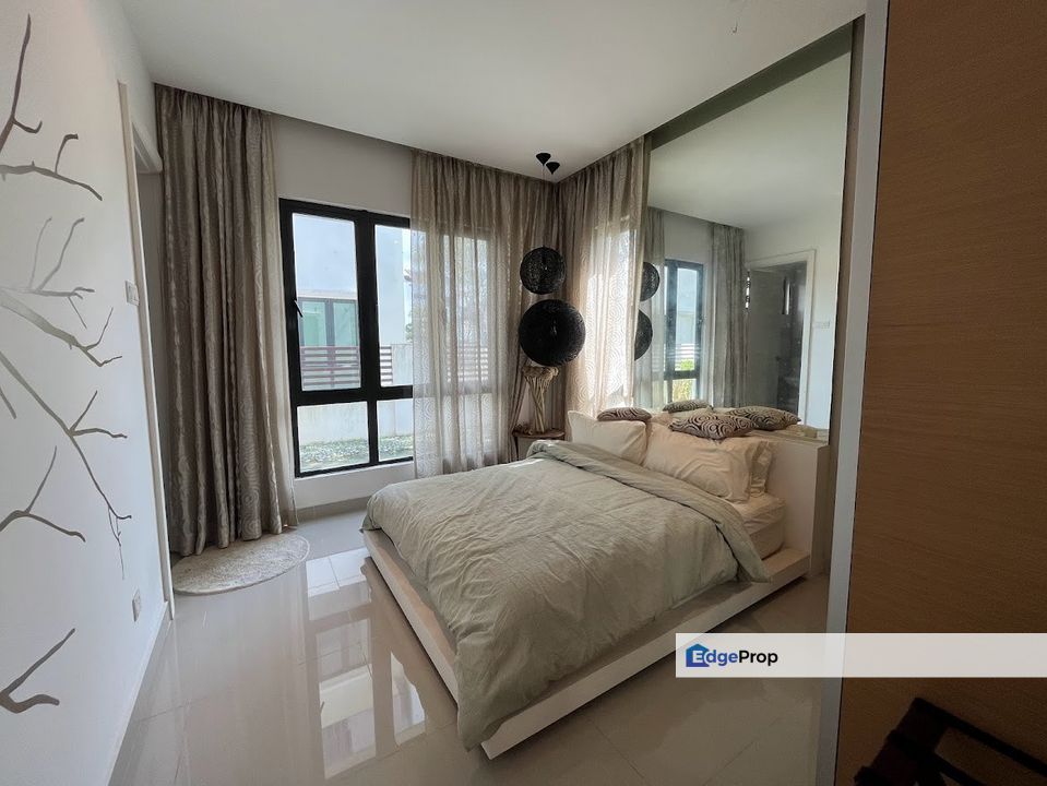 Sunville Residence,Freehold 3 Sty Semi D,Private lift,Renovated,E lot, Selangor, Kajang
