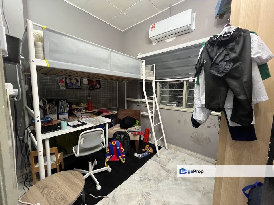 Bandar Tun Hussien Onn, 1Sty,22x70, Freehold, 2r 2b, Kitchen extended, Selangor, Batu 9th Cheras