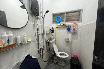 Bandar Tun Hussein Onn