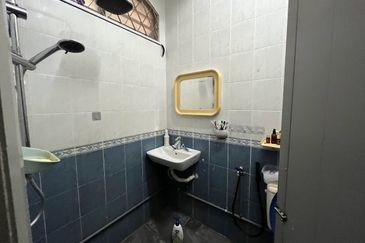 Bandar Tun Hussein Onn