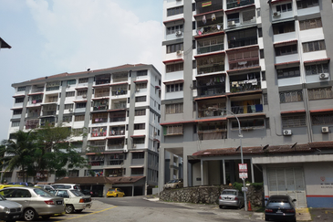 Segar Apartments