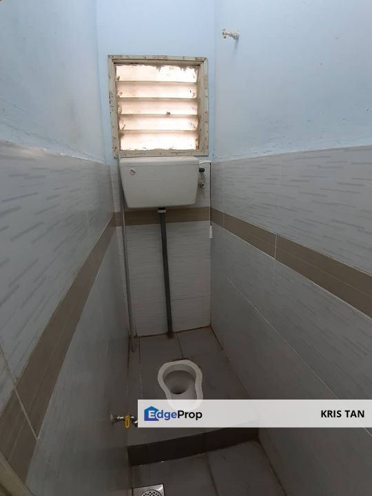 Taman Bukit Permai Double Storey,20x75, Basic unit,near Mrt, Selangor, Kajang