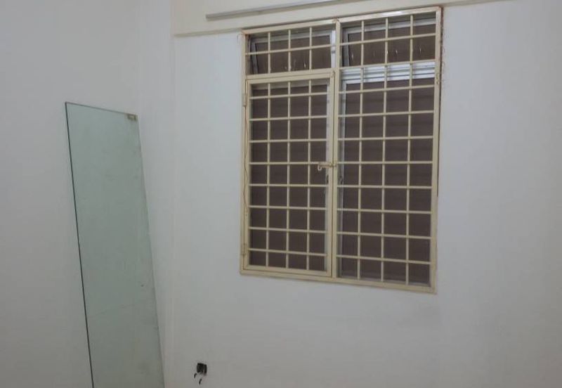 Pangsapuri Segar Perdana