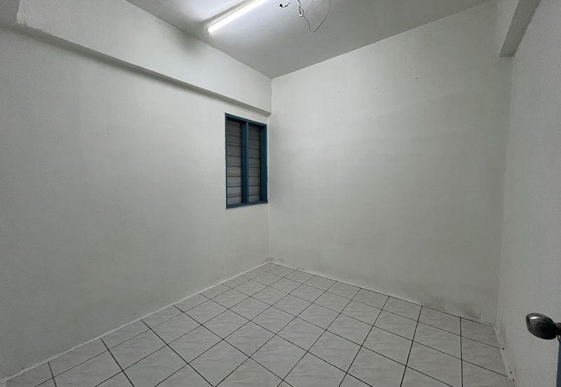 Taman Cheras Awana Apartment