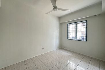 Taman Cheras Awana Apartment