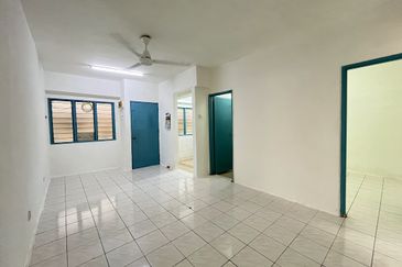 Taman Cheras Awana Apartment