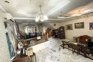 SL7, Bandar Sungai Long