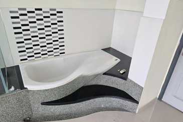 Suadamai, Bandar Tun Hussein Onn