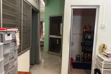 Taman Taynton (Taynton View)