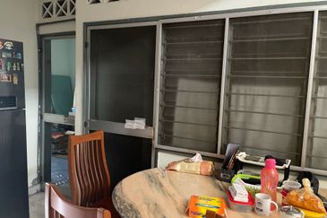 Taman Taynton (Taynton View)