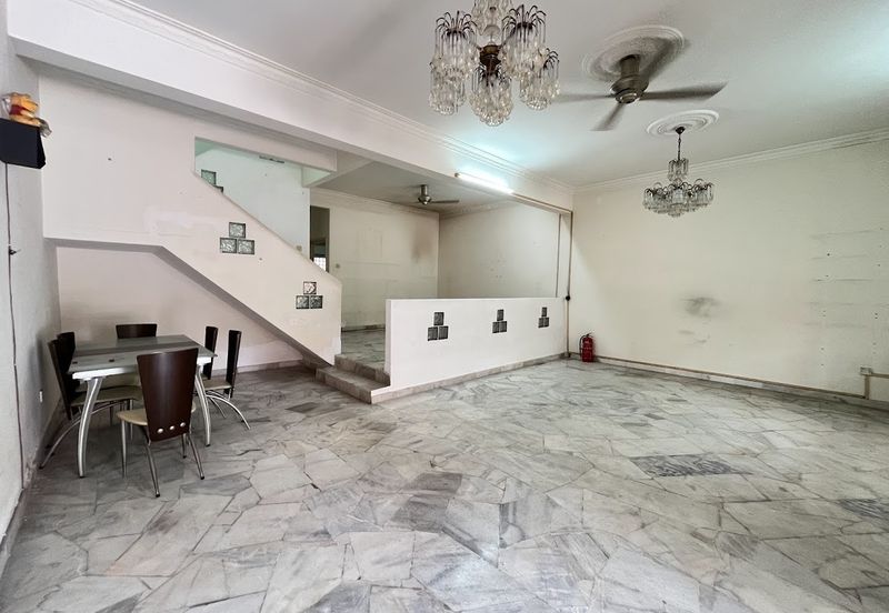 SL 4, Bandar Sungai Long