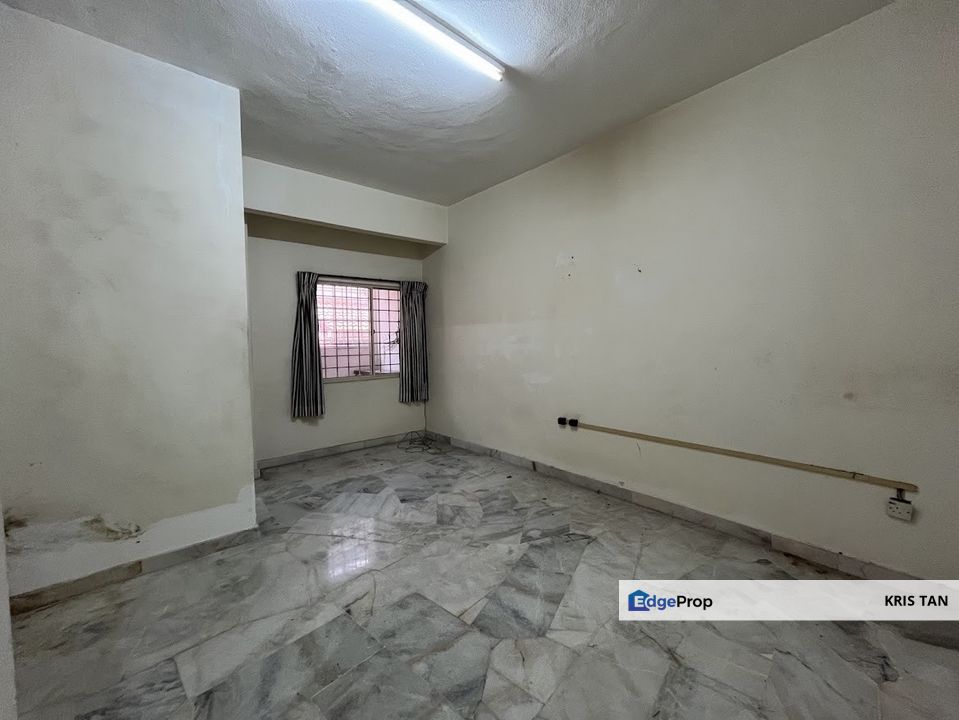 SL 4, 2 Sty Superlink house[24x75] Freehold,Near Utar,Kitchen extended , Selangor, Bandar Sungai Long