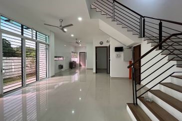 Suria Villa @ Sungai Long