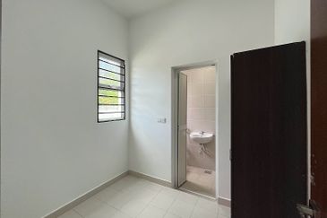 Suria Villa @ Sungai Long