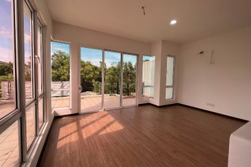 Suria Villa @ Sungai Long