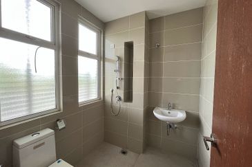 Suria Villa @ Sungai Long