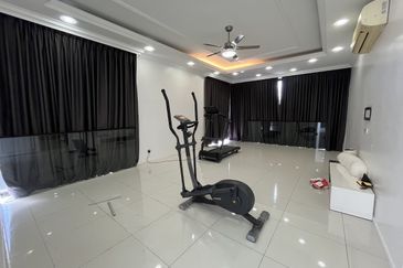 Cheras Vista 4, 3 Sty Semi D,Freehold,CORNER, Fully reno up to 1 Mil