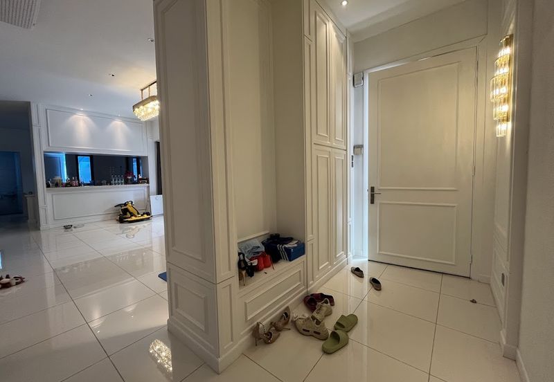 Cheras Vista 4, 3 Sty Semi D,Freehold,CORNER, Fully reno up to 1 Mil