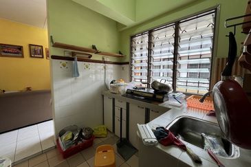 Taman Cheras Awana Apartment