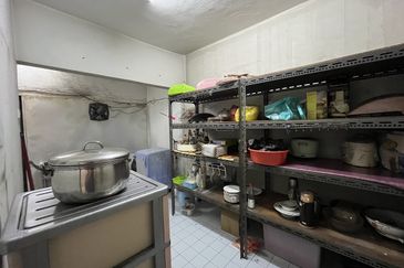 Jalan Bunga Kemboja 3