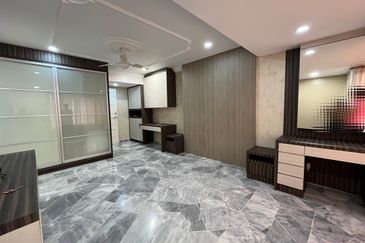 Taman Bukit Permai 2,Double Storey,Fully furnish[20x65]Near highway
