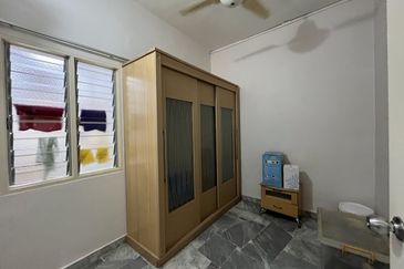 Taman Bukit Permai 2,Double Storey,Fully furnish[20x65]Near highway