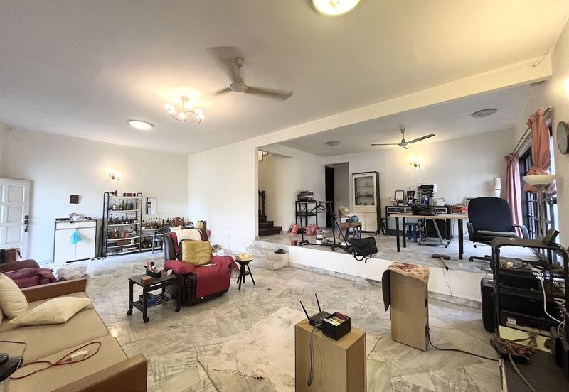 SL 4, Bandar Sungai Long