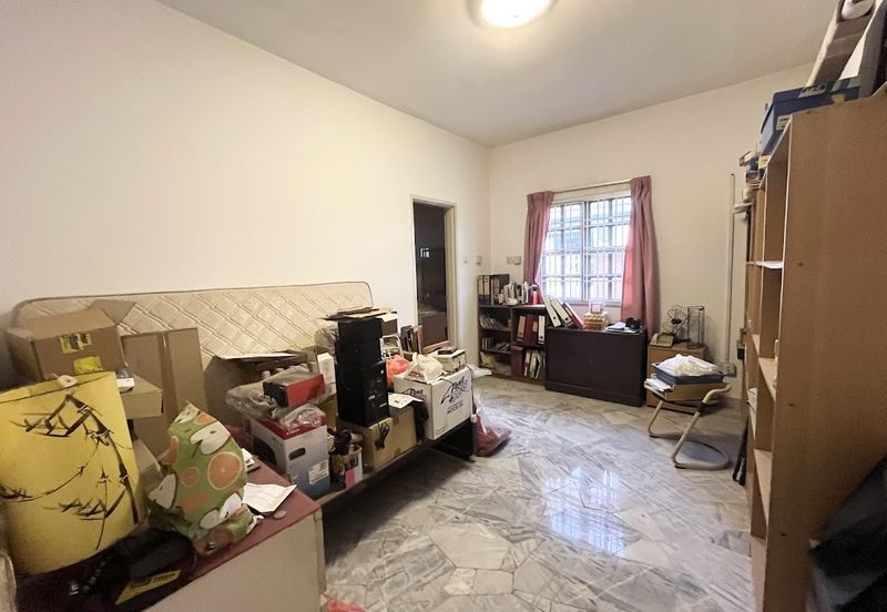 SL 4, Bandar Sungai Long