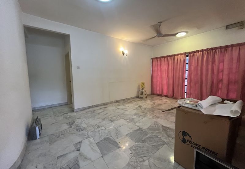 SL 4, Bandar Sungai Long