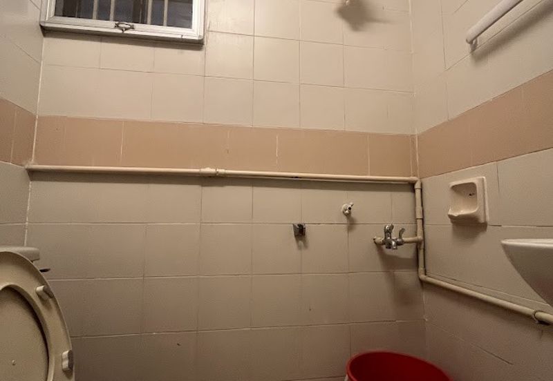 SL 4, Bandar Sungai Long