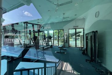 Avenue 2, Lake Valley