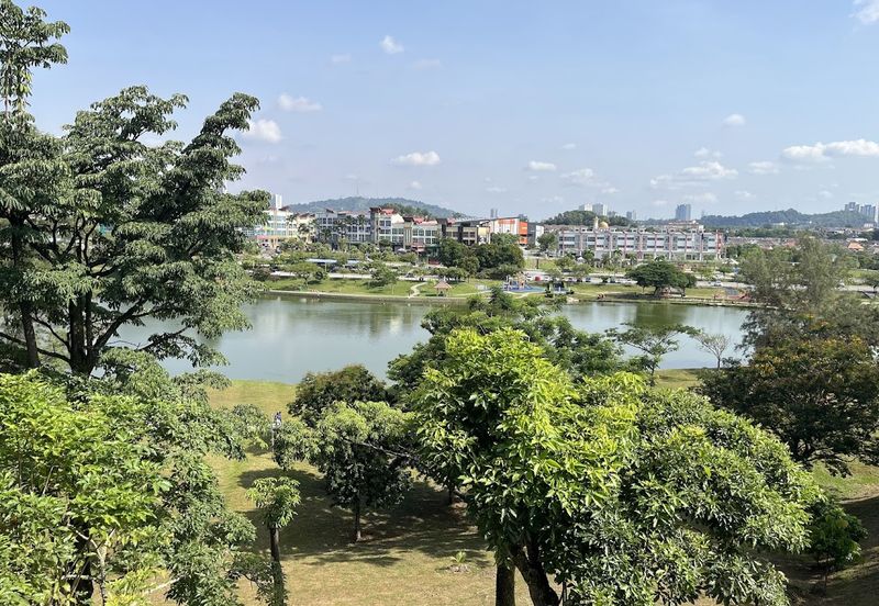 Avenue 2, Lake Valley