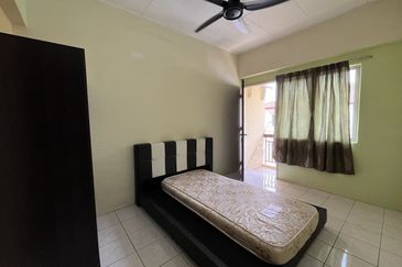 Taman Cheras Awana Apartment