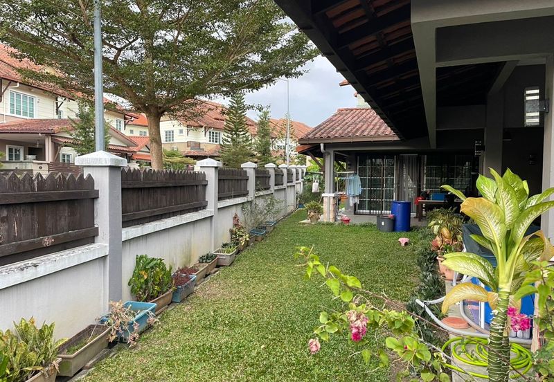 Lake Valley Avenue One,Double Storey Semi D CORNER,Freehold,L/A 6039