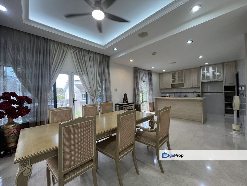 [Renovated|Jade Hills] Freehold 2.5 Sty Bungalow, Selangor, Kajang