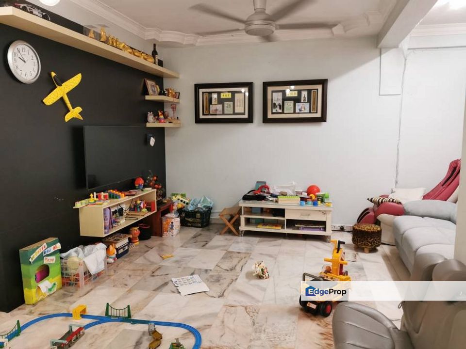 Taman Suria Jaya,Double storey Renovated with kitchen extended [20x75], Selangor, Batu 9th Cheras