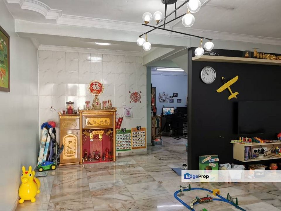 Taman Suria Jaya,Double storey Renovated with kitchen extended [20x75], Selangor, Batu 9th Cheras