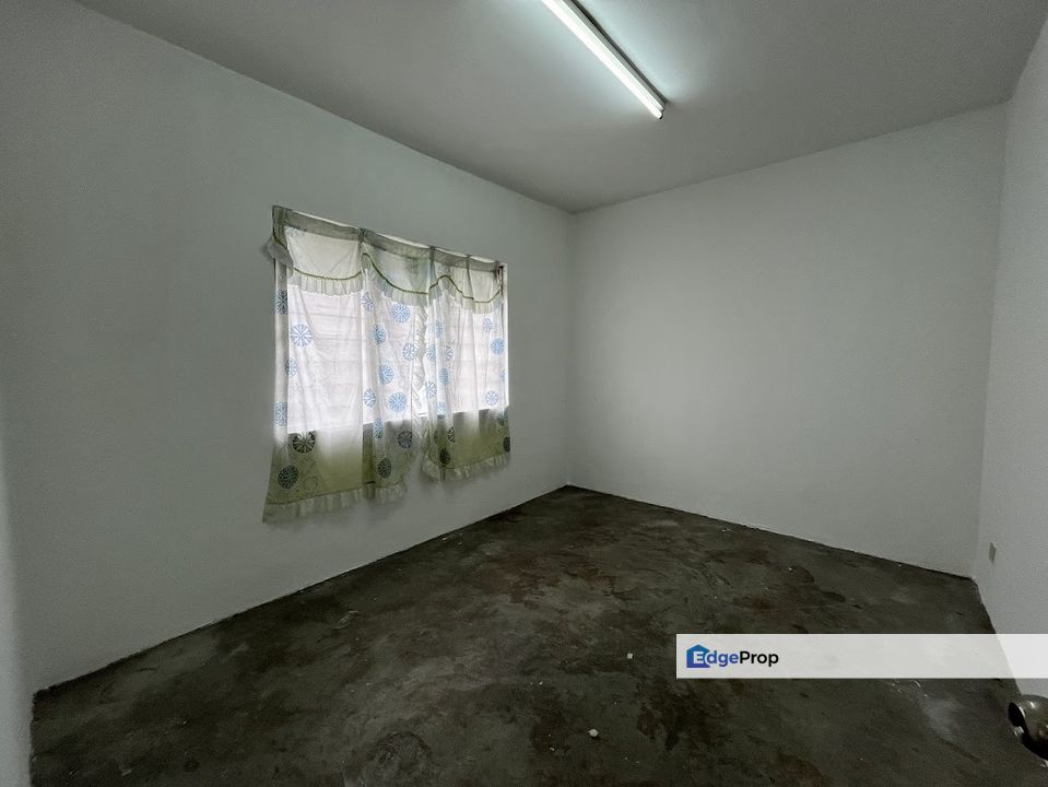 Pangsapuri Pendekar,Tingkat 4,3r 2b,Near CS Supermarket and Shop lot, Selangor, Cheras